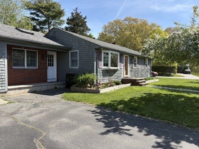 Property Photo:  7 Villa Avenue  MA 02777 