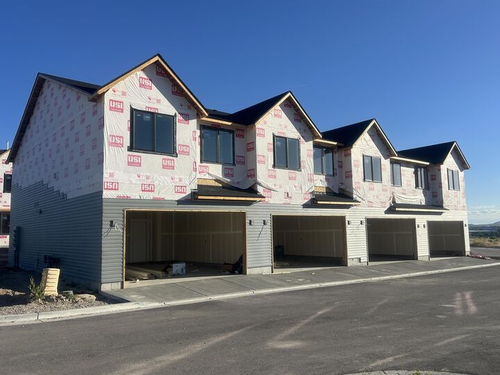 Property Photo:  134 Ridges  ID 83204 