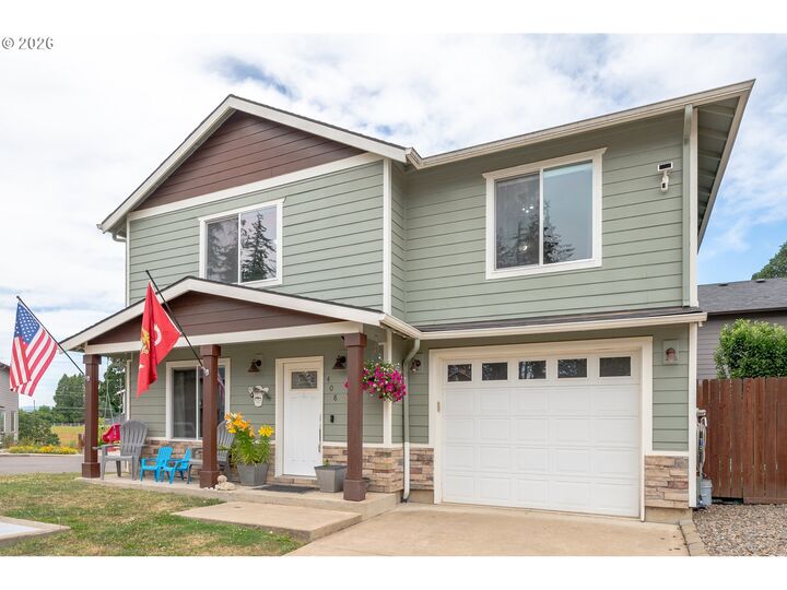 Property Photo:  408 Sunset Ct  OR 97101 