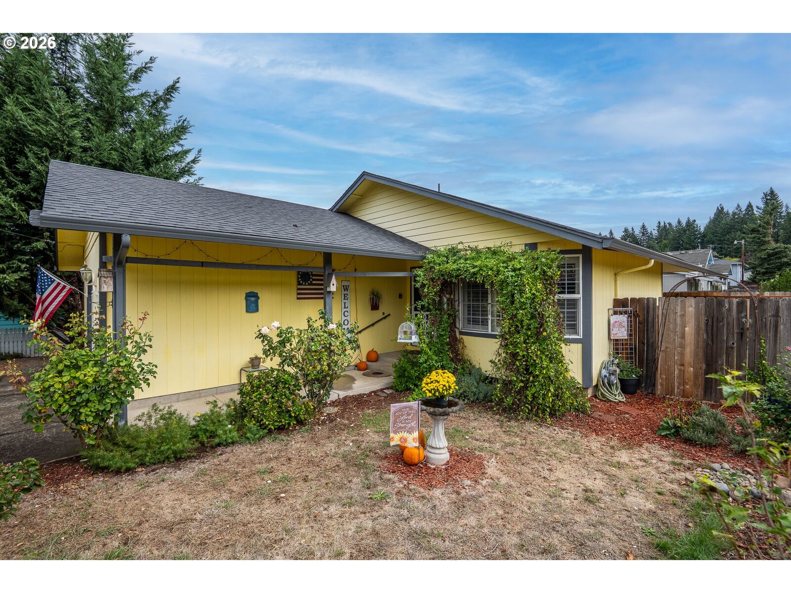 Property Photo:  90 S 17th St  OR 97424 