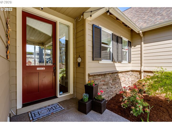 Property Photo:  6428 Dogwood St  OR 97478 
