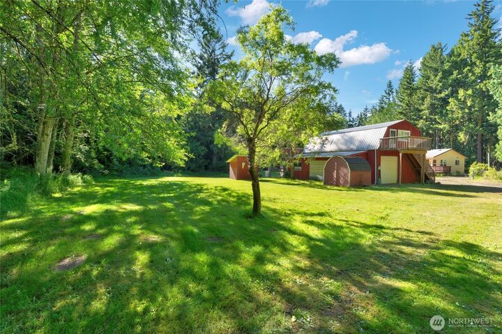 Property Photo: 300 S 2nd Street WA 98368