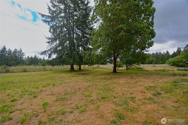 Property Photo:  11410  Prairie Court SE  WA 98513 