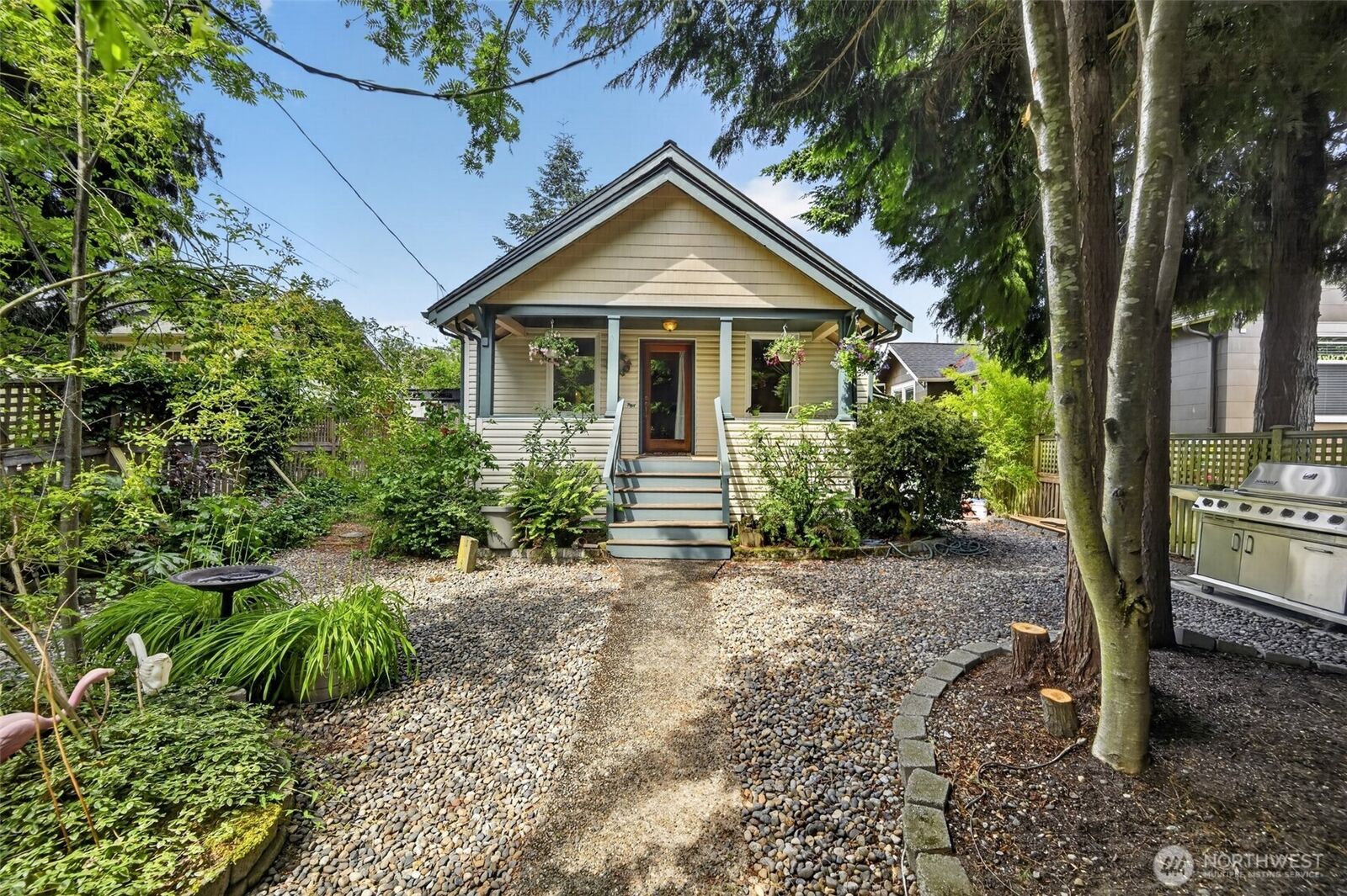 Property Photo:  8045  26th Avenue NW  WA 98117 