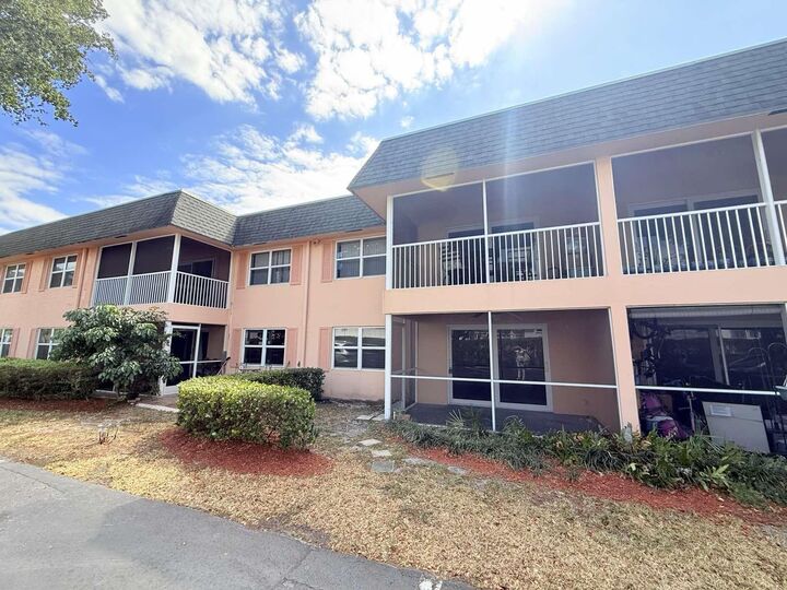 Property Photo:  760 SE 2nd Avenue D112  FL 33441 