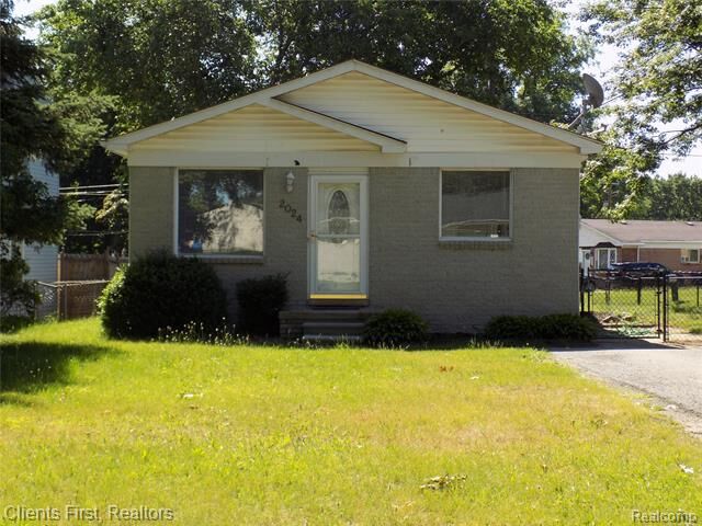 Property Photo: 2024 Imperial Highway MI 48185