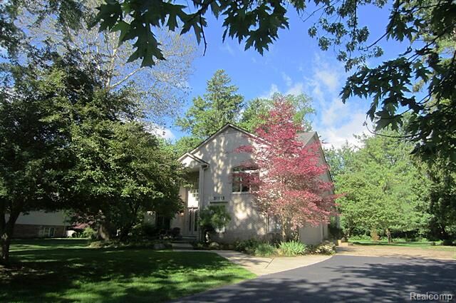 Property Photo: 31115 Stafford St MI 48025