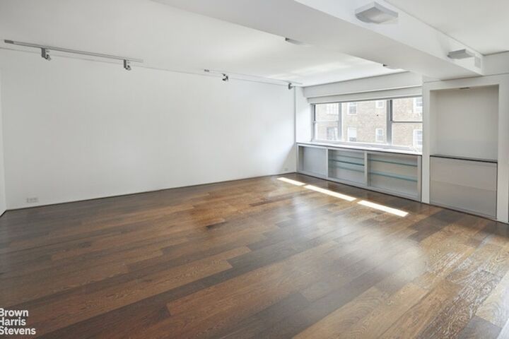 Property Photo:  40 E 78th Street 7A  NY 10075 