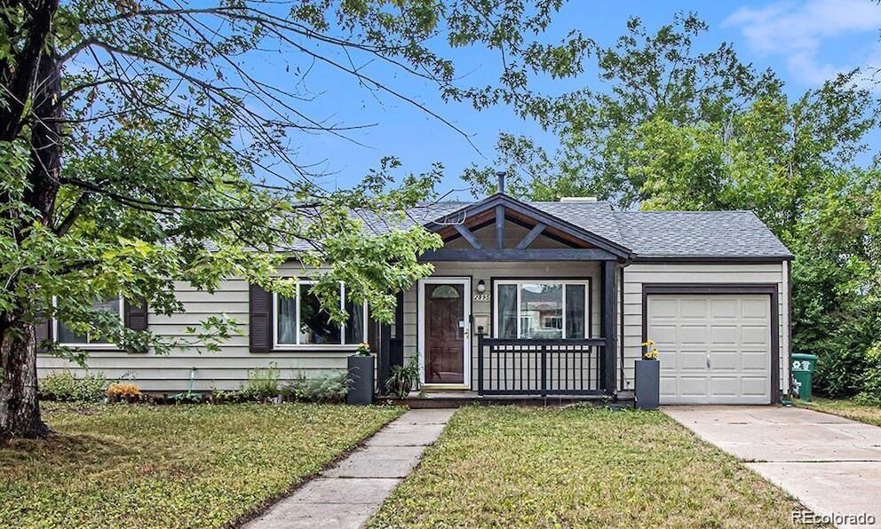 Property Photo: 2895 S Cherry Way CO 80222