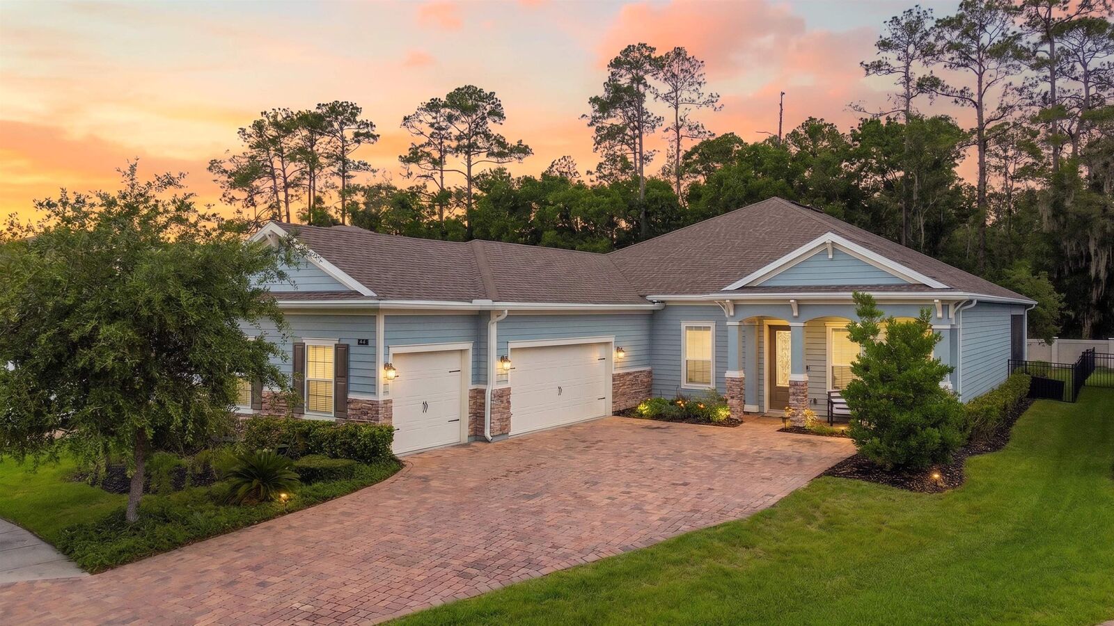 Property Photo: 267 Renwick Pkwy FL 32095