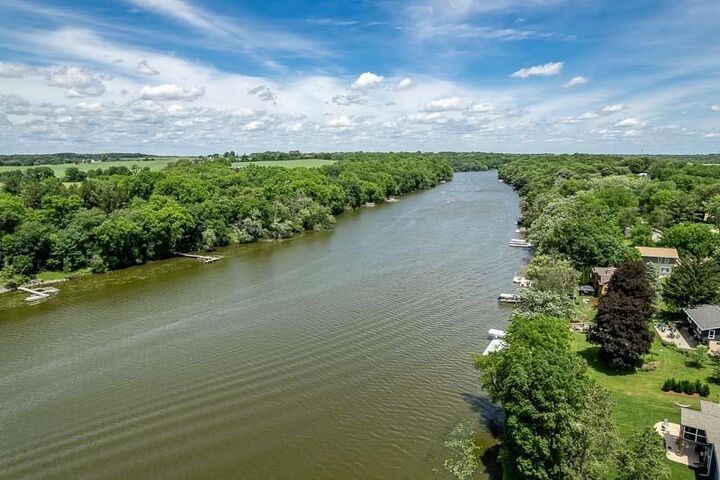 Property Photo:  9093 N Arrowhead Shores Road  WI 53524 