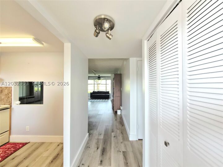 Property Photo:  9041 Sunrise Lakes Blvd 106  FL 33322 
