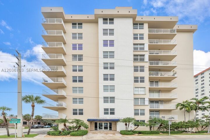 Property Photo: 1401 S Ocean Dr 305 FL 33019