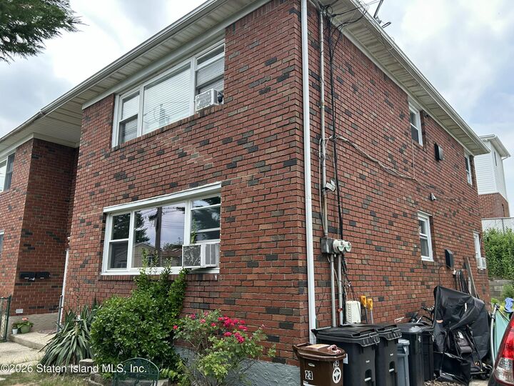 Property Photo: 23 Twombly Avenue NY 10306