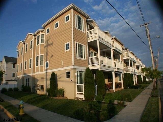 Property Photo:  301 E Bennett Ave 301A  NJ 08260-0000 