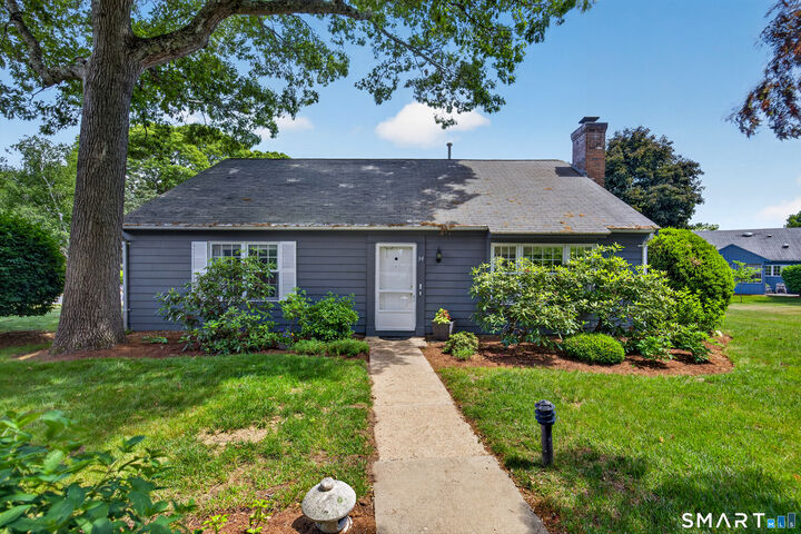Property Photo:  34 Canborne Way 34  CT 06443 