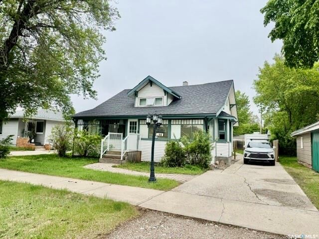 Photo de la propriété: 708 12th Street SK S0K 2A0