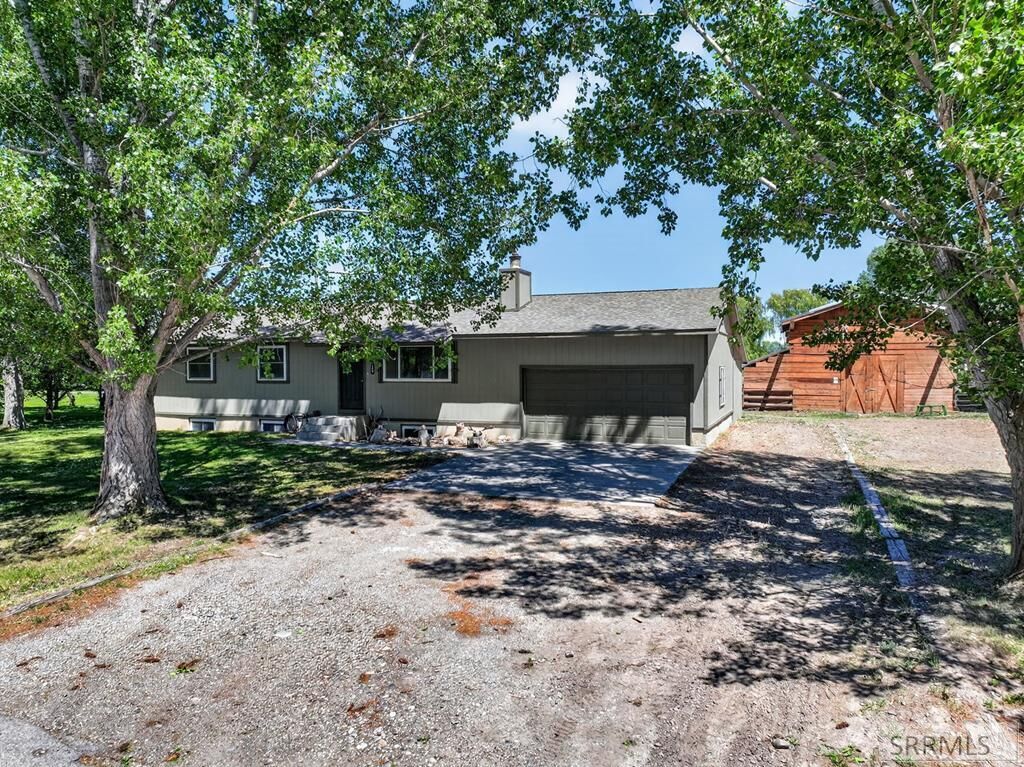 Property Photo: 125 N 755 W ID 83221