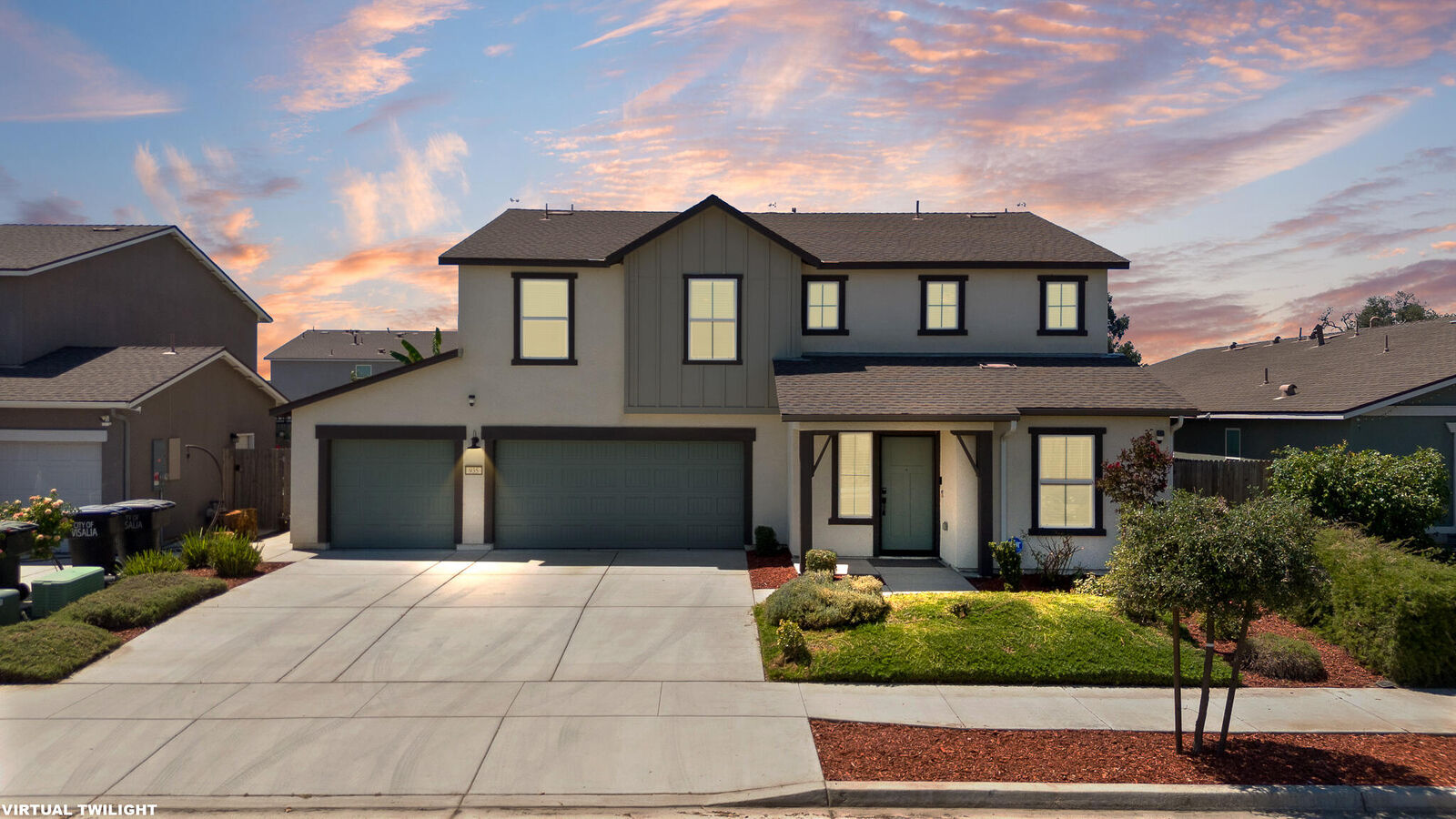 Property Photo: 935 E Cameron Avenue CA 93292