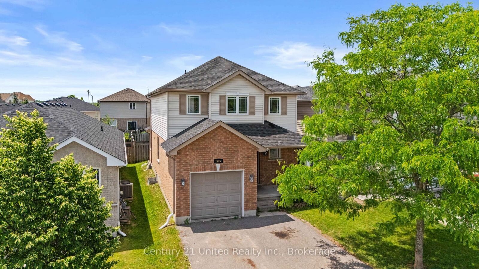 Property Photo: 525 Clancy Crescent ON K9K 2S1