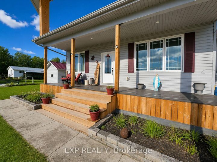 Property Photo: 4399 Markell Road ON K0E 1C0