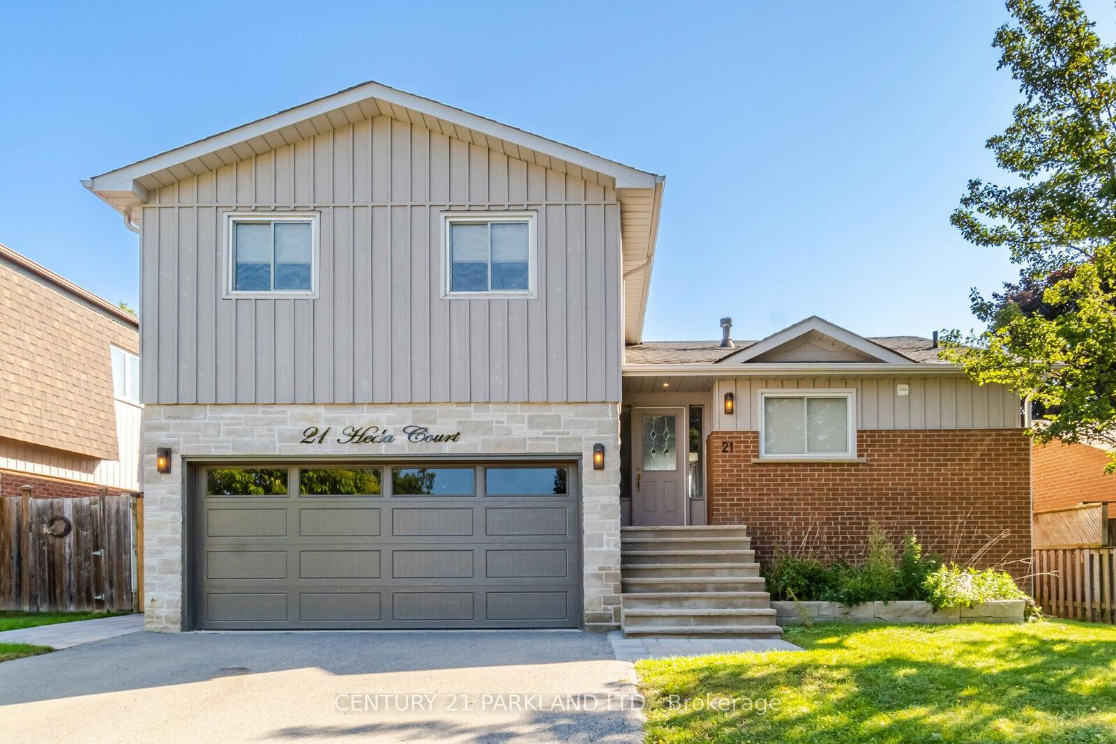 Property Photo: 21 Heda Court ON L1N 5Y9