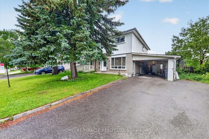 42 Nahanni Terrace — photo 1