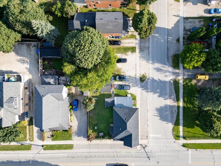 Property Photo: 256 Ontario Street ON L9Y 1M9