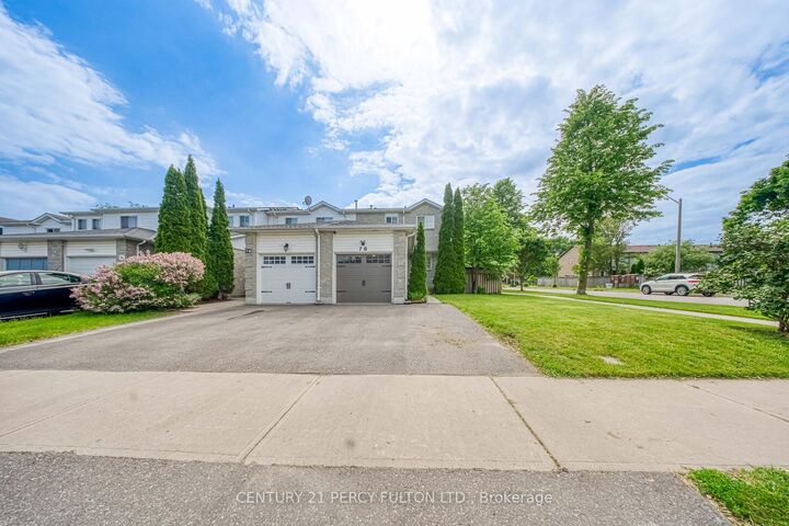 Property Photo: 78 Bushford Street ON L1E 2X1