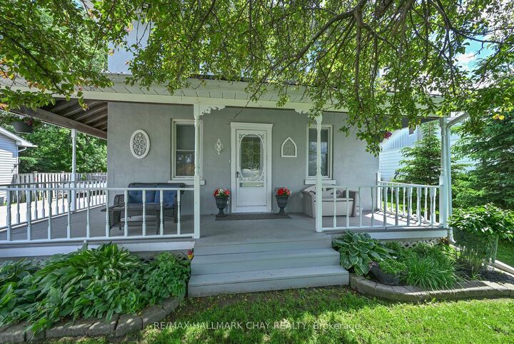 Property Photo: 141 Murphy Road ON L0M 1B1