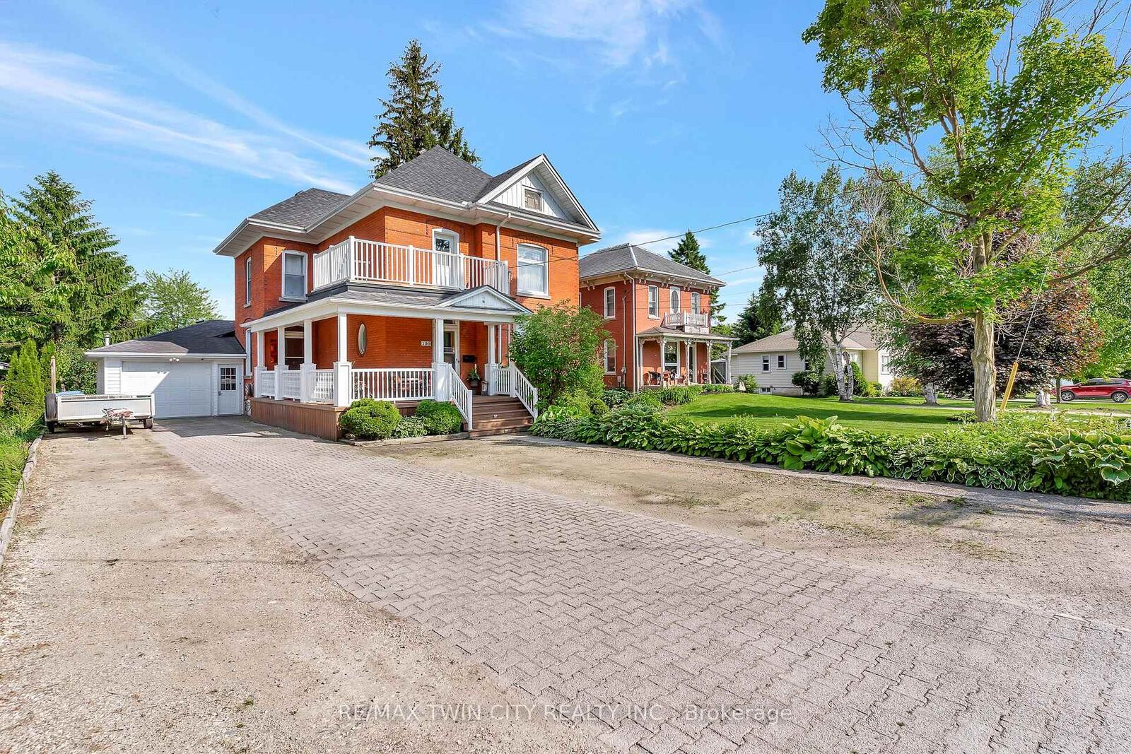 Property Photo:  199 Ellen Street  ON N0G 1B0 