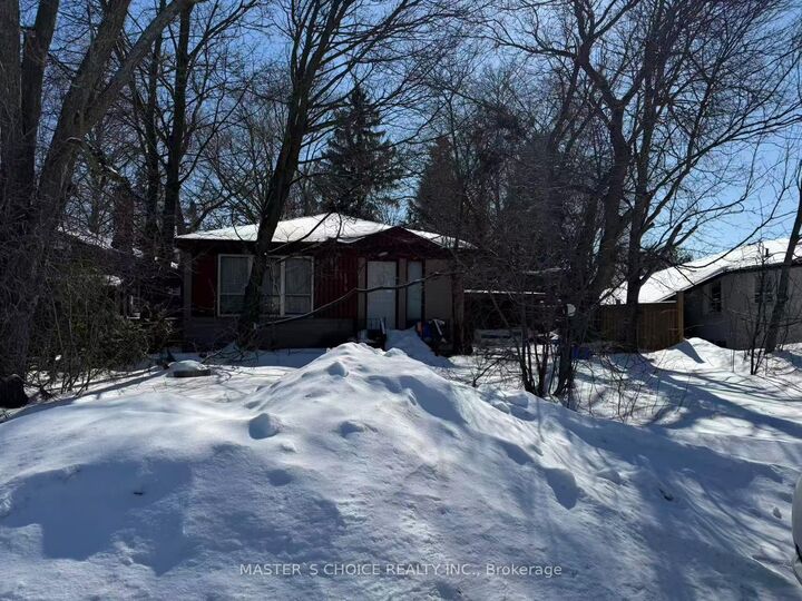 34 Rockport Crescent — photo 1
