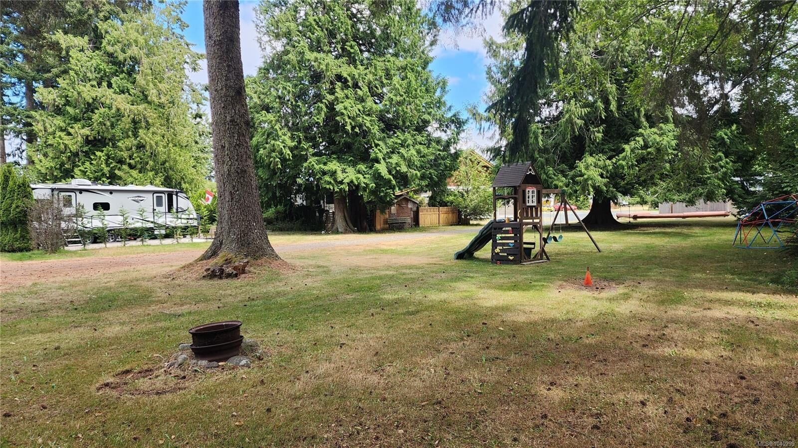 Property Photo: 6050 Island Hwy W #34 BC V9K 2E1