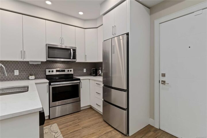 Property Photo:  280 Island Hwy #107  BC V9B 1G5 