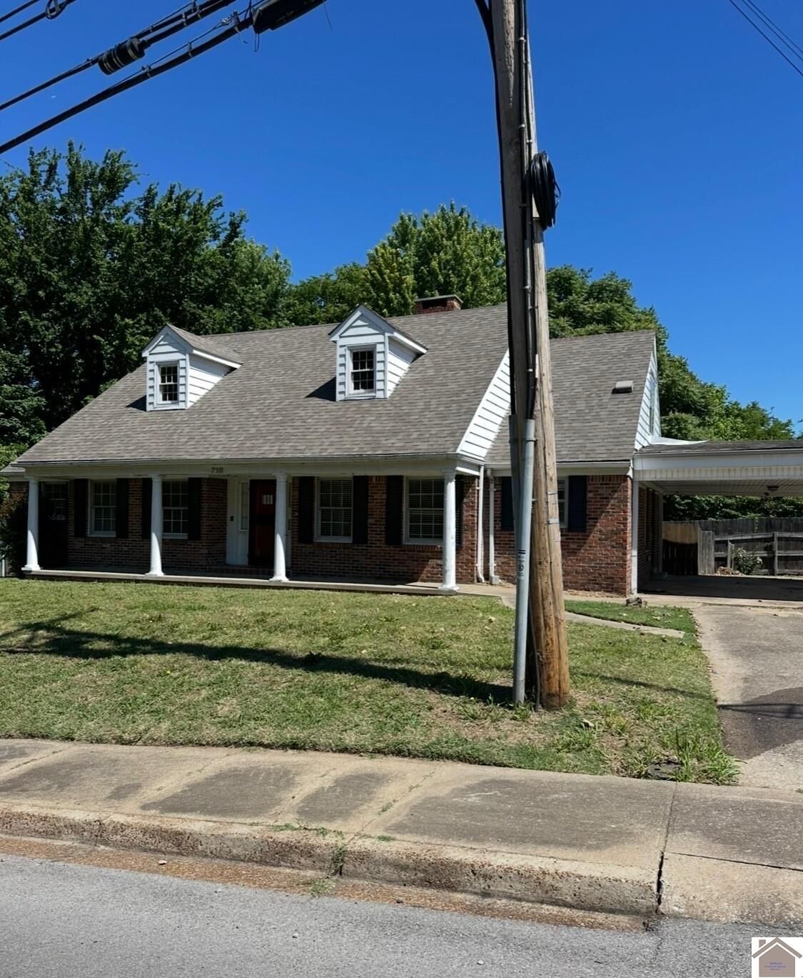 Property Photo:  718 Moscow Ave.  KY 42050 