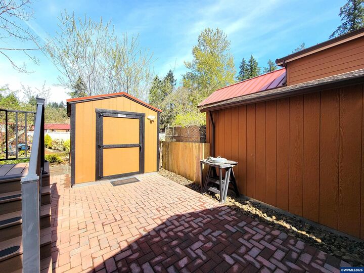 Property Photo: 8372 Enchanted #266 Wy 266 OR 97392