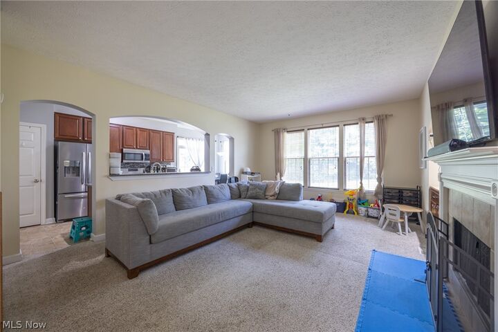 Property Photo: 8856 Oakbrook Circle OH 44087