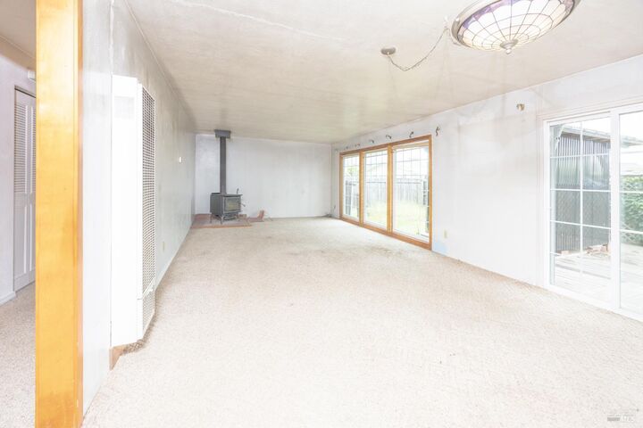 Property Photo:  1135 Bay View Street  CA 94923 