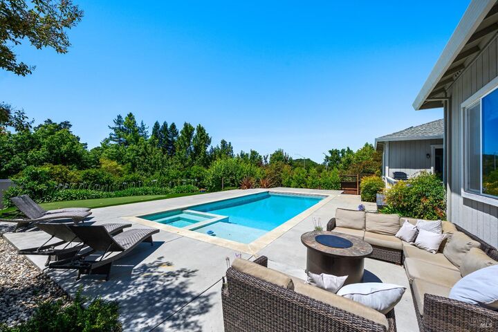 Property Photo:  5696 Evening Way  CA 95409 