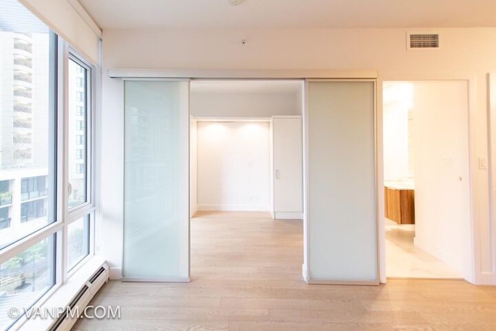 Property Photo:  1283 Howe Street 701  BC V6Z 0E3 