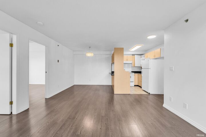 Property Photo: 6611 Cooney Road 1106 BC V6Y 4C5