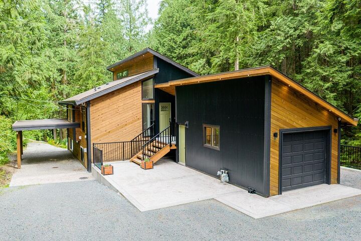 30613 Keystone Avenue — photo 1