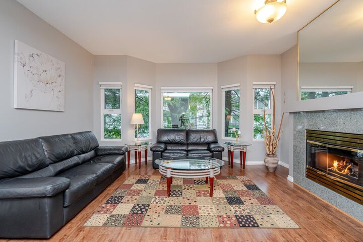 Property Photo: 10340 156 Street 10 BC V3R 4L8