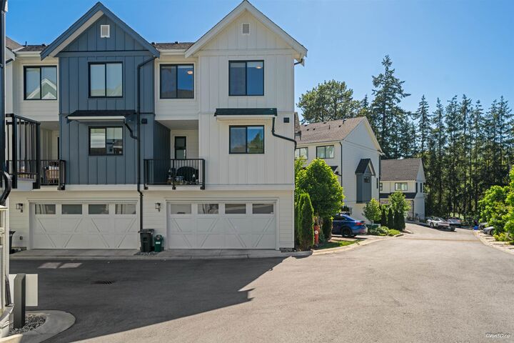 1871 165A Street 9 — photo 1