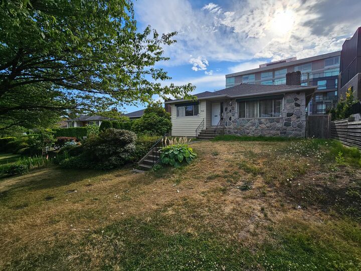 7649 Yukon Street — photo 1