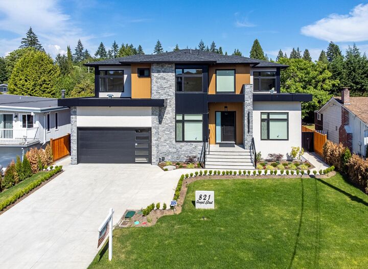 Property Photo:  821 Prospect Street  BC V3J 6E8 
