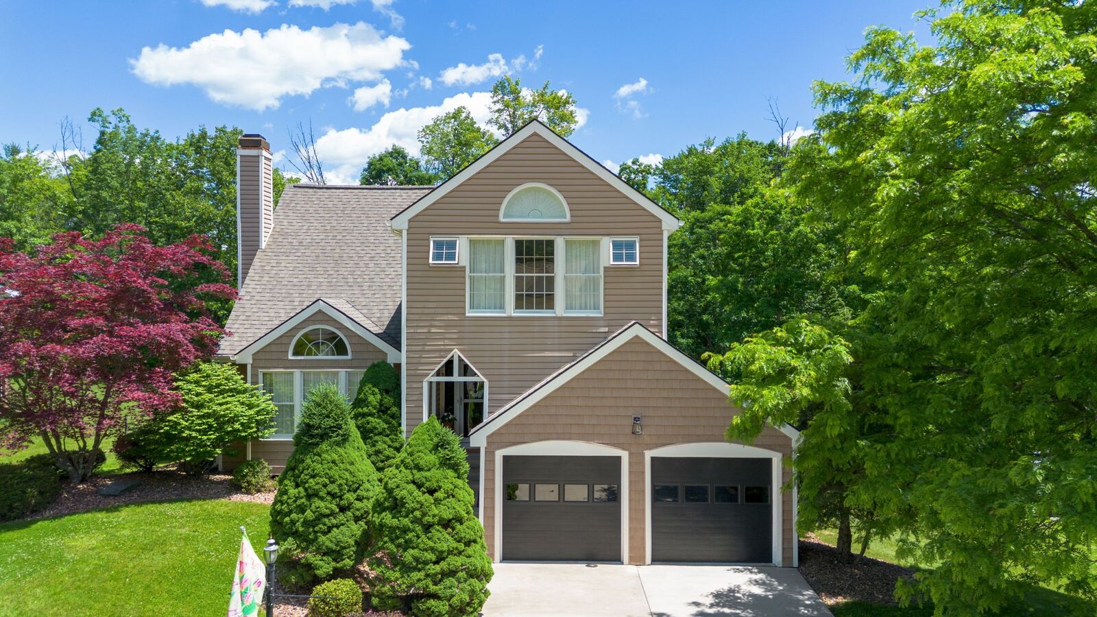 Property Photo:  1026 Briarwood Drive  NY 13760 