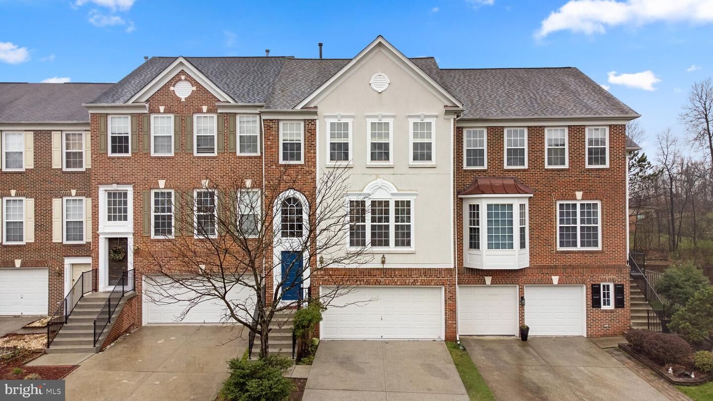 Property Photo:  45773 Smoketree Terrace  VA 20166 