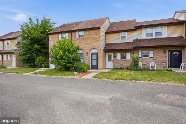 Property Photo: 243 La Cascata Tnhs NJ 08021
