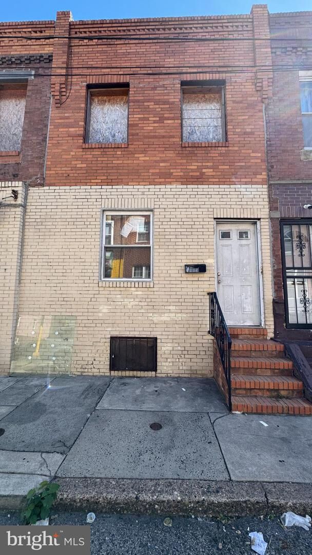 Property Photo: 2003 S Beechwood Street PA 19145